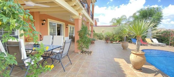 Вилла с 5 спальнями в Гольф-курорт, Испания № 3716 15