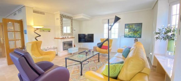 Вилла с 5 спальнями в Гольф-курорт, Испания № 3716 3