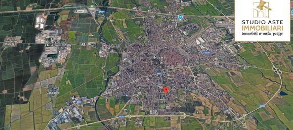 4 rooms Apartment in Novara, Italy No. 16066 14