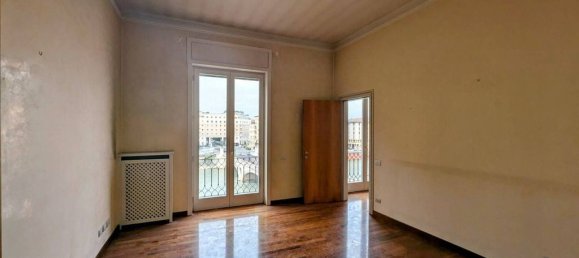 4 bedrooms Penthouse in Verona, Italy No. 73348 3
