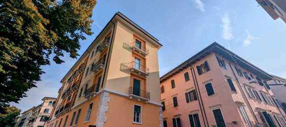 4 bedrooms Penthouse in Verona, Italy No. 73348 23