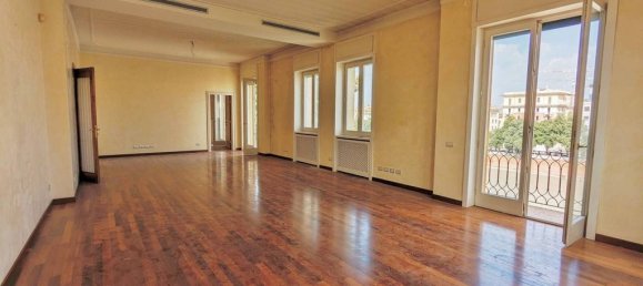 4 bedrooms Penthouse in Verona, Italy No. 73348 29