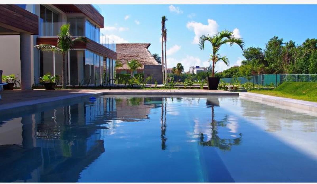 3 bedrooms House in Quintana Roo, Mexico No. 168519