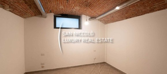 Dúplex de 2 habitaciónes en Florence, Italy No. 209188 16