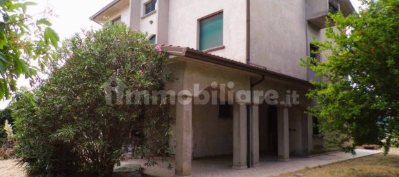 4 bedrooms Villa in Nocera Umbra, Italy No. 303230 3