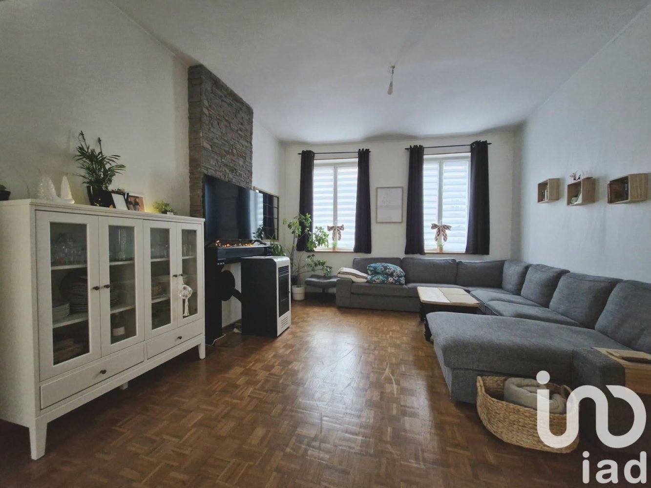 Casa de 6 dormitorios en Somain, France No. 40277