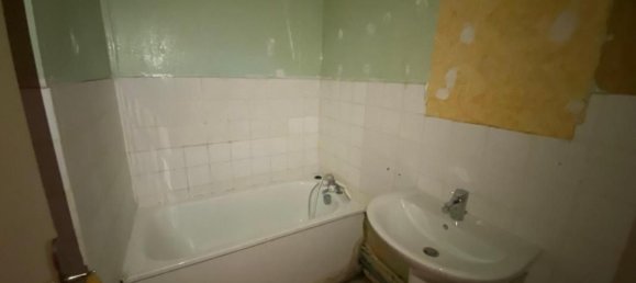 Casa de 3 dormitorios en Limoges, France No. 95664 20