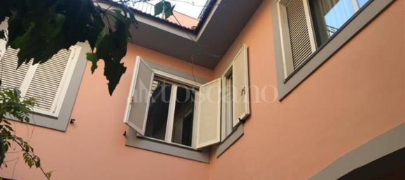 350m² Building in Caserta, Italy No. 228462 3