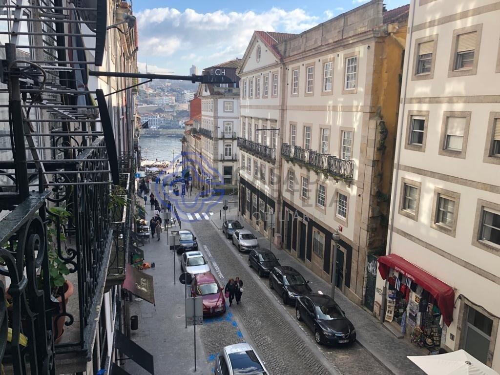 Büro in Porto, Portugal 112m², Nr. 47810