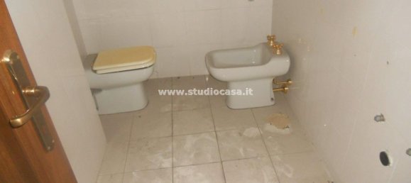 18-Zimmer Haus in Crema, Italy, Nr. 153800 12