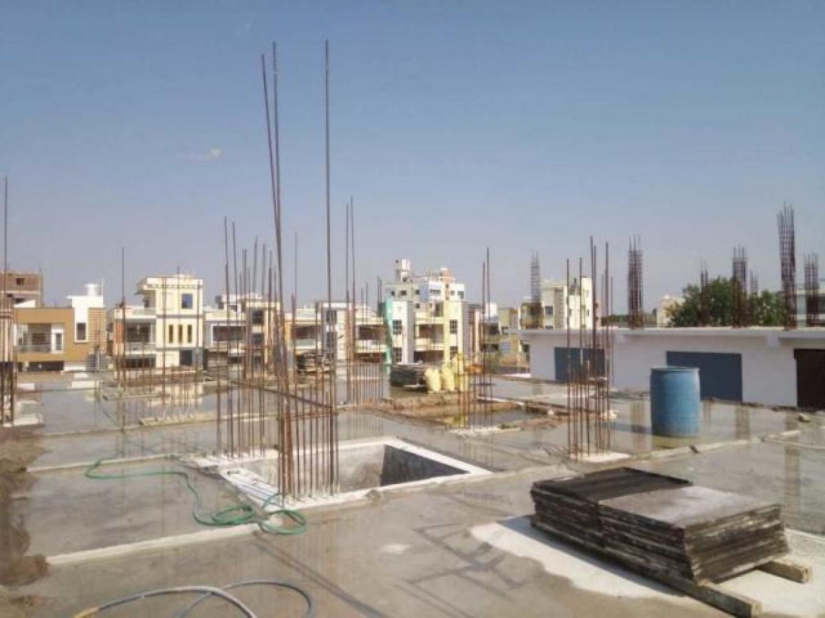 2 bedrooms House in Hyderabad, India No. 24629