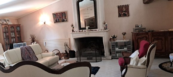 Дом с 6 комнатами в Приморская Шаранта, Франция № 338100 4