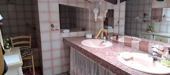 Дом с 6 комнатами в Приморская Шаранта, Франция № 338100 12