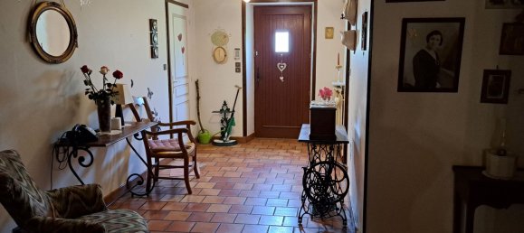 Дом с 6 комнатами в Приморская Шаранта, Франция № 338100 2