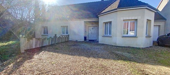 4 Schlafzimmer Haus in Checy, France, Nr. 72979 9