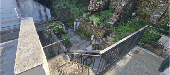 3 Schlafzimmer Haus in Borghetto di Vara, Italy, Nr. 308511 2