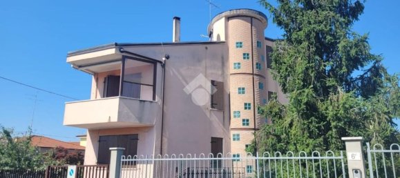 11 bedrooms Villa in Verona, Italy No. 336694 2