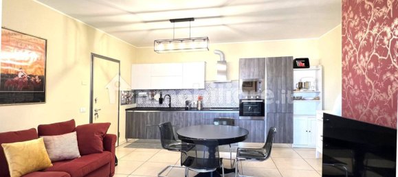 Apartamento T2 em Milan, Italy N.º 332202 2