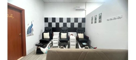 Propiedad comercial de 1 habitación en Seregno, Italy No. 308526 4