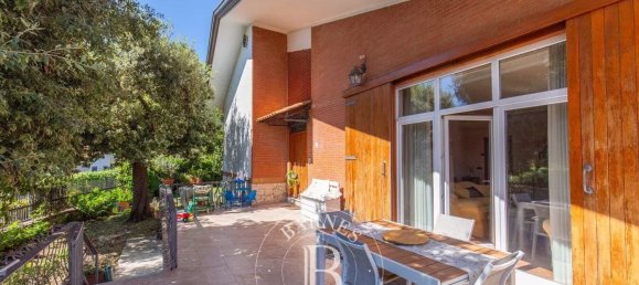 Villa de 7 habitaciónes en Grottaferrata, Italy No. 173522 35