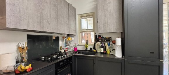 3 bedrooms Apartment in Rome, Italy No. 335175 5