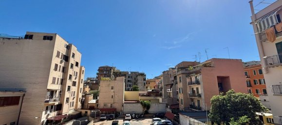 3 bedrooms Apartment in Rome, Italy No. 335175 21