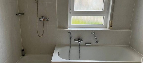 4 rooms Apartment in Saalekreis, Germany No. 34768 3