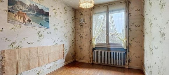 Casa de 4 dormitorios en Neyron, France No. 193309 7