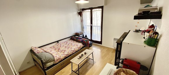 Studio in Dijon, France No. 195390 6