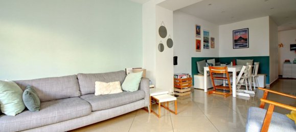 4 bedrooms House in Poissy, France No. 165981 5