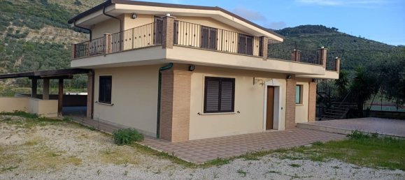 7-salle Villa à Sonnino, Italy No. 147944 17