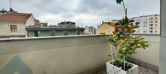 2 bedrooms Apartment in Milan, Italy No. 271476 15