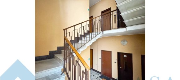 2 bedrooms Apartment in Milan, Italy No. 271476 18