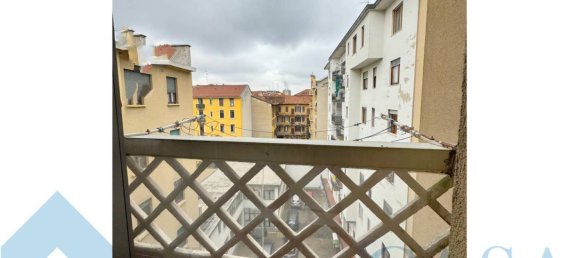 2 bedrooms Apartment in Milan, Italy No. 271476 7