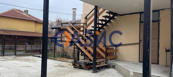 2 Schlafzimmer Haus in Burgas, Bulgaria, Nr. 722 2