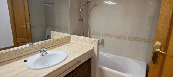 4 غرف نوم شقة في Alicante, Spain رقم 133859 13