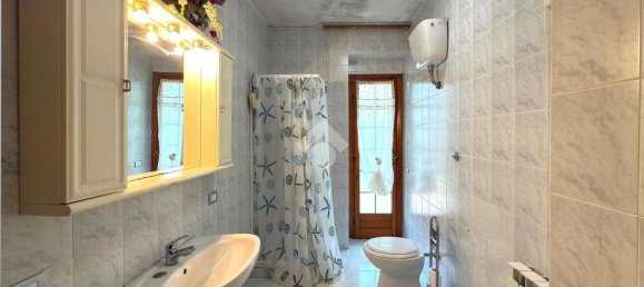 3-salle Villa à Sermoneta, Italy No. 300898 16