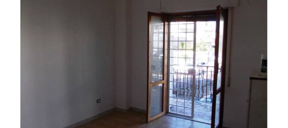 Apartamento de 1 dormitorio en Anzio, Italy No. 254072 2