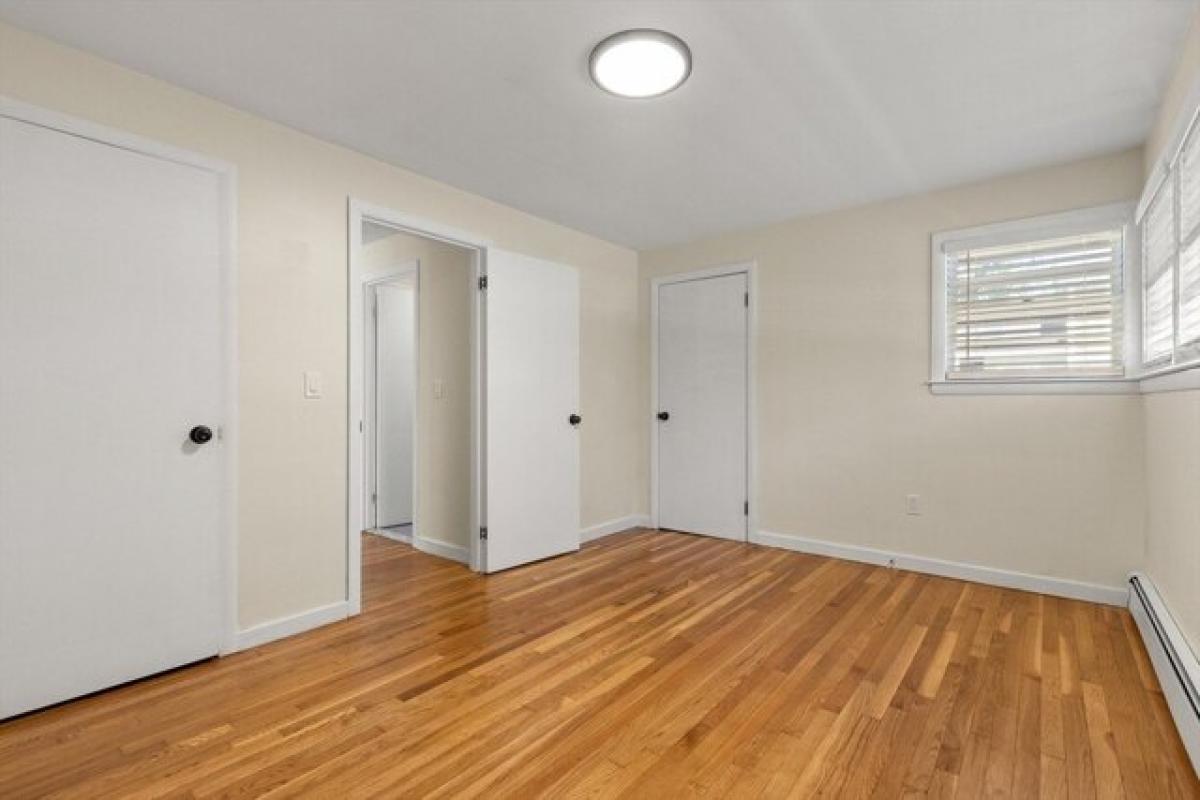 Casa de 3 dormitorios en Georgetown, USA No. 216743