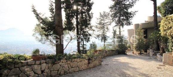 Вилла с 4 спальнями в Кассино, Италия № 68632 10