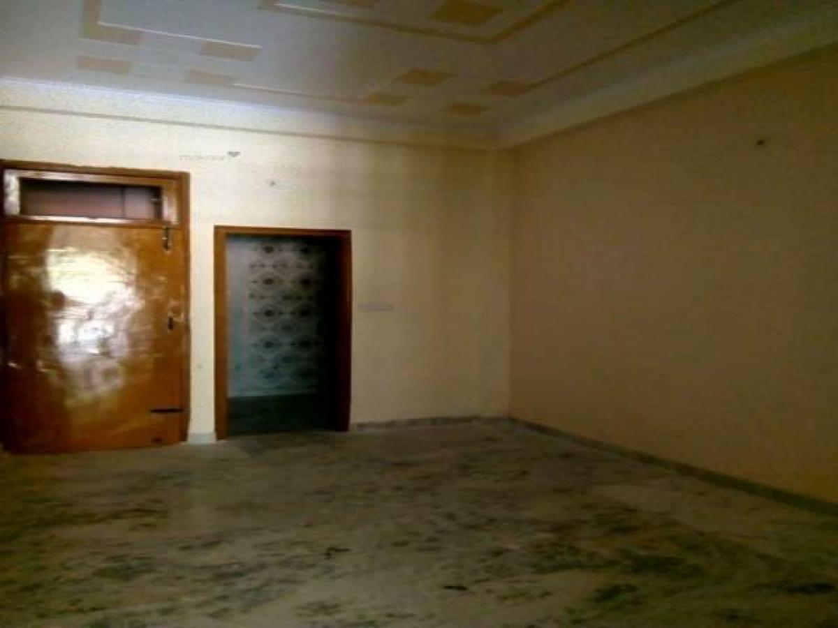 3 bedrooms House in Ghaziabad, India No. 26151