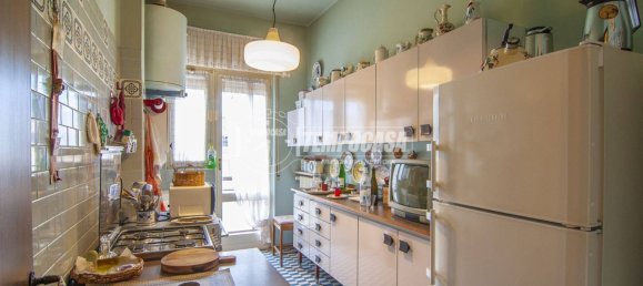 3 bedrooms Apartment in Verona, Italy No. 302481 8