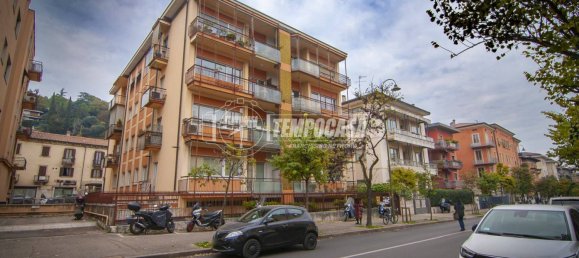 3 bedrooms Apartment in Verona, Italy No. 302481 25