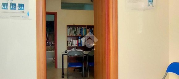 3 rooms Office in Gaeta, Italy No. 377682 5