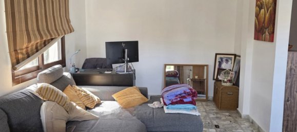 4 dormitorios adosado en venta en Pervolia, Larnaka, Cyprus № 35933 9
