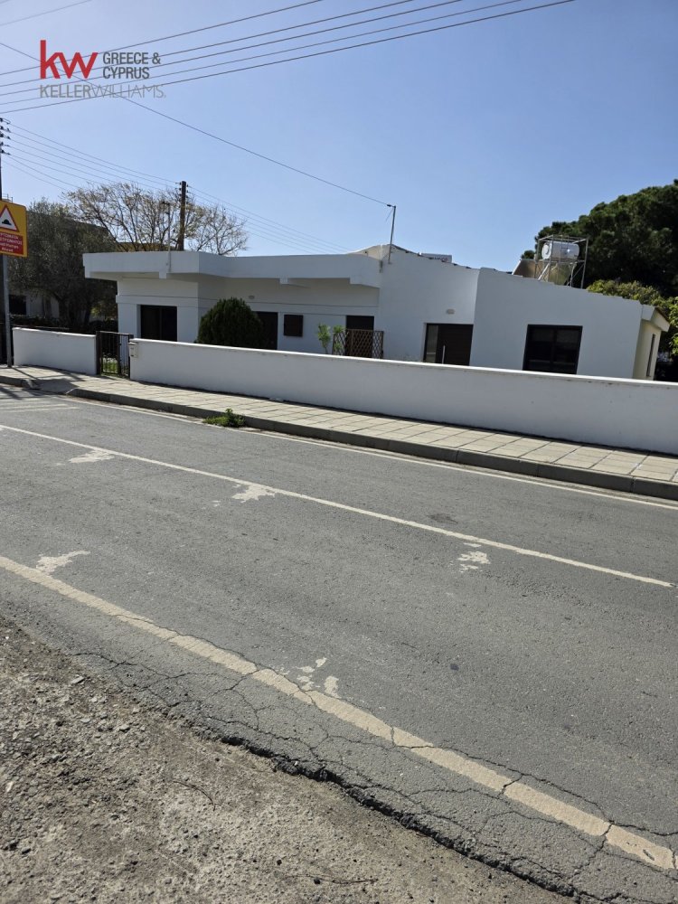 4 dormitorios adosado en venta en Pervolia, Larnaka, Cyprus № 35933