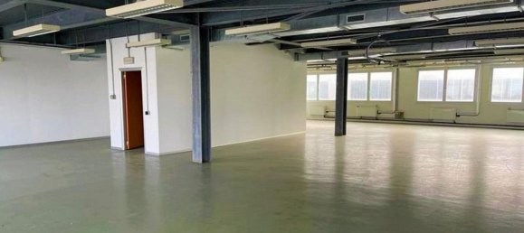 3329m² Office in Rovigo, Italy No. 72304 10