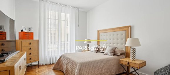 3 bedrooms Apartment in Paris, France No. 124205 9