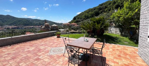 Villa T7 em Chiavari, Italy N.º 335705 3