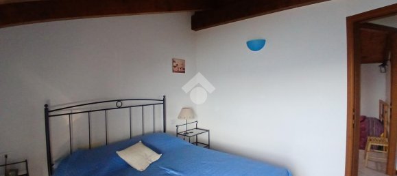 3-salle Appartement à Sale Marasino, Italy No. 137437 9